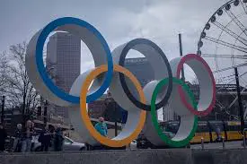 Olympic rings for magnificent seven
